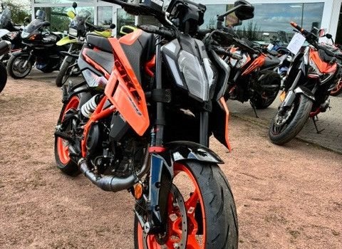 Neufahrzeug KTM 390 Duke - Bild 3