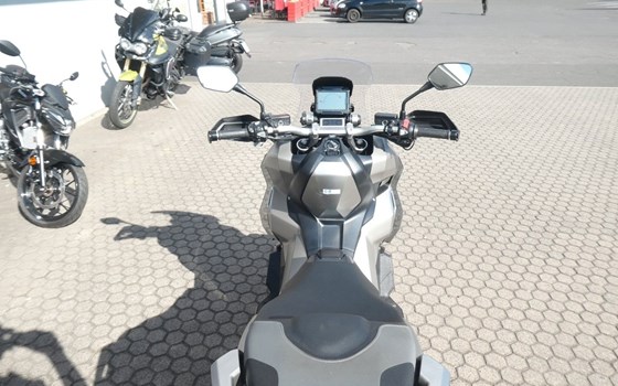 Gebrauchtmotorrad Honda X-ADV - Bild 9