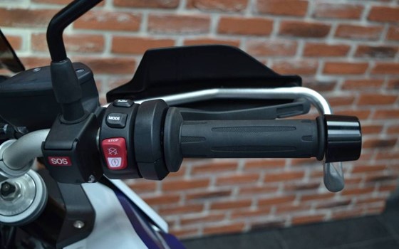Gebrauchtmotorrad BMW F 900 GS - Bild 11