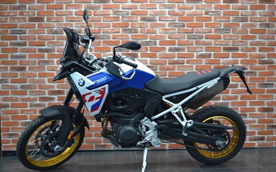 Gebrauchtmotorrad BMW F 900 GS - Bild 3