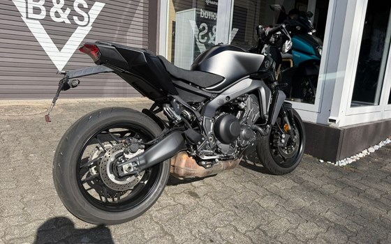 Gebrauchtmotorrad Yamaha MT-09 - Bild 3