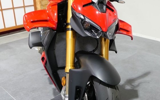 Gebrauchtmotorrad Ducati Streetfighter V4 S - Bild 4