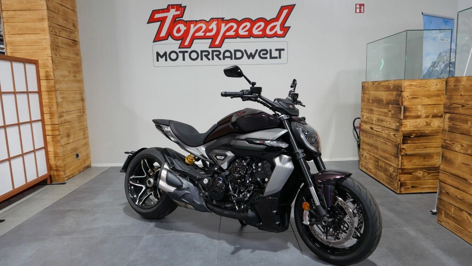 Ducati XDiavel V4