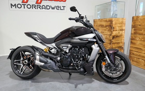Gebrauchtmotorrad Ducati XDiavel V4 - Bild 3