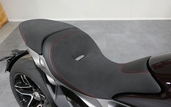 Gebrauchtmotorrad Ducati XDiavel V4 - Bild 5
