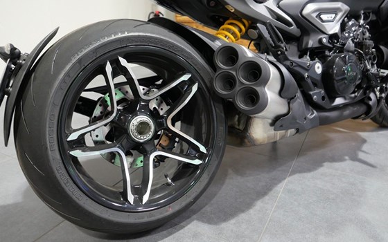 Gebrauchtmotorrad Ducati XDiavel V4 - Bild 8
