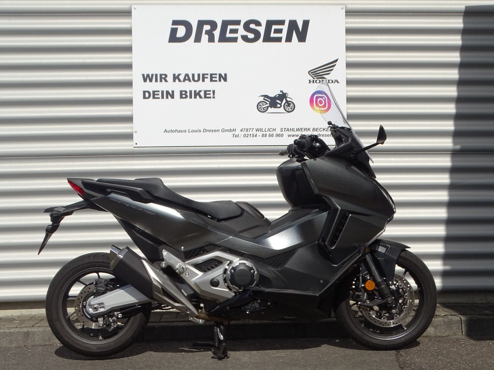 Honda Forza 750