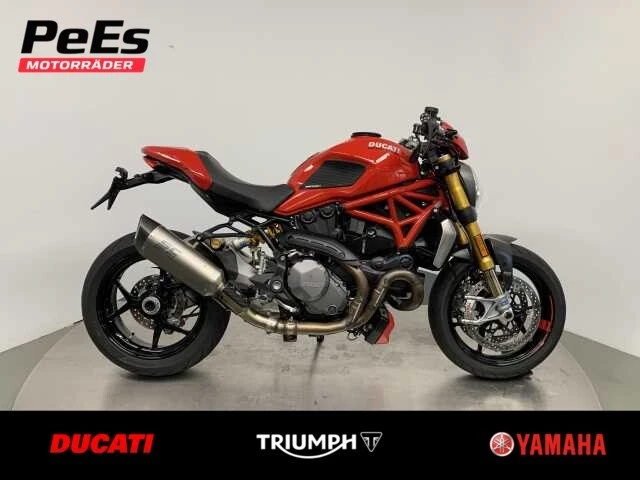 Ducati Monster 1200 S