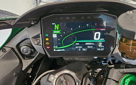 Gebrauchtmotorrad Kawasaki Ninja H2 SX - Bild 2