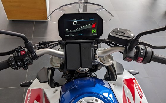 Gebrauchtmotorrad BMW F 900 R - Bild 10
