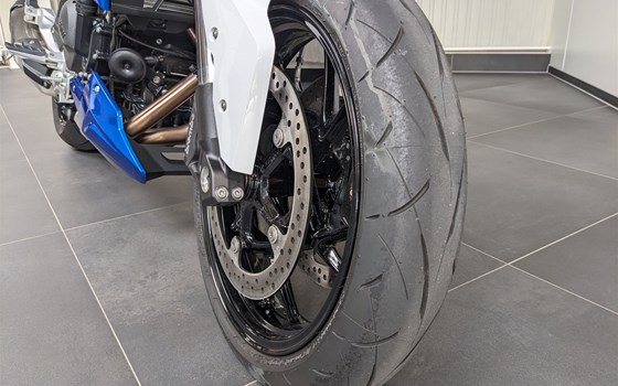 Gebrauchtmotorrad BMW F 900 R - Bild 11