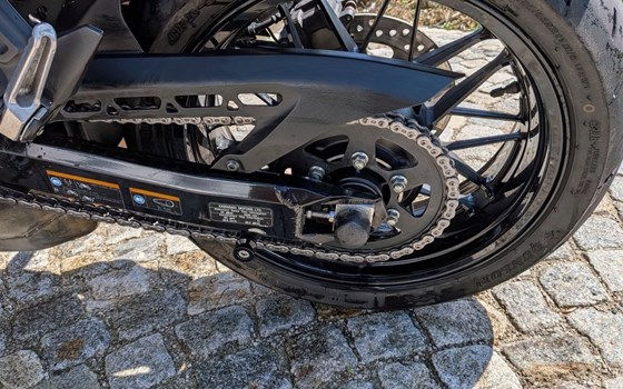 Gebrauchtmotorrad Kawasaki Z900 RS - Bild 8