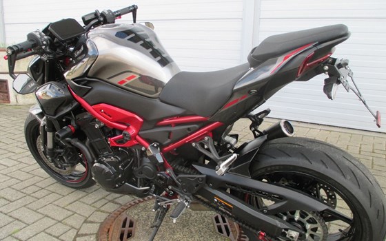 Gebrauchtmotorrad Kawasaki Z900 - Bild 12