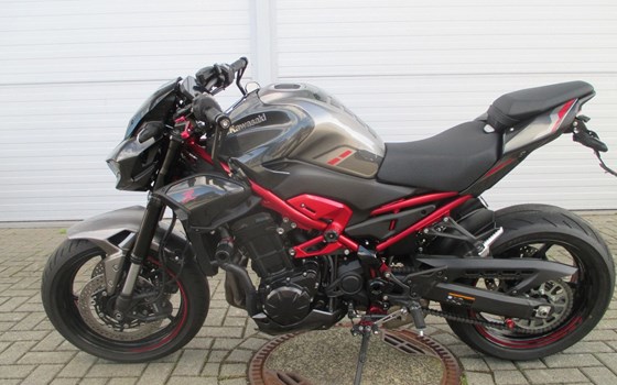 Gebrauchtmotorrad Kawasaki Z900 - Bild 9