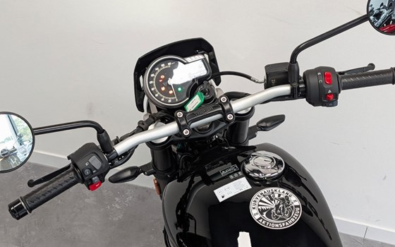 Gebrauchtmotorrad Triumph Tracker 400 - Bild 5