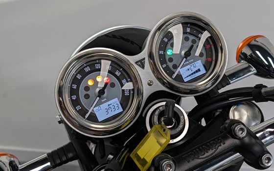 Gebrauchtmotorrad Triumph Bonneville T120 - Bild 6