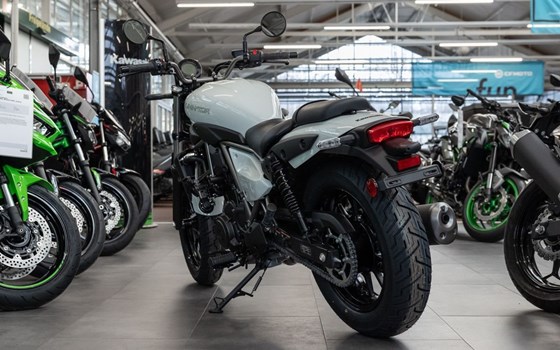 Gebrauchtmotorrad Kawasaki Eliminator 500 - Bild 5