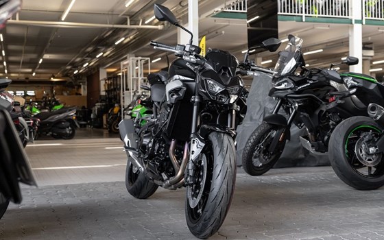 Gebrauchtmotorrad Kawasaki Z900 - Bild 2