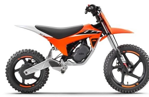 Neumotorrad KTM SX-E 2