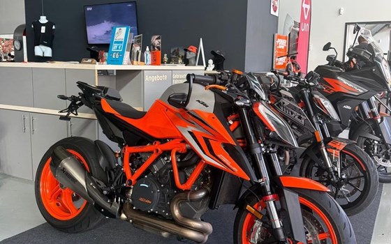 Gebrauchtmotorrad KTM 1290 Super Duke R - Bild 1