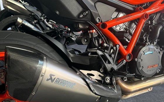 Gebrauchtmotorrad KTM 1290 Super Duke R - Bild 6