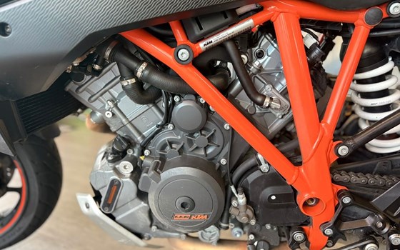 Gebrauchtmotorrad KTM 1290 Super Duke GT - Bild 6