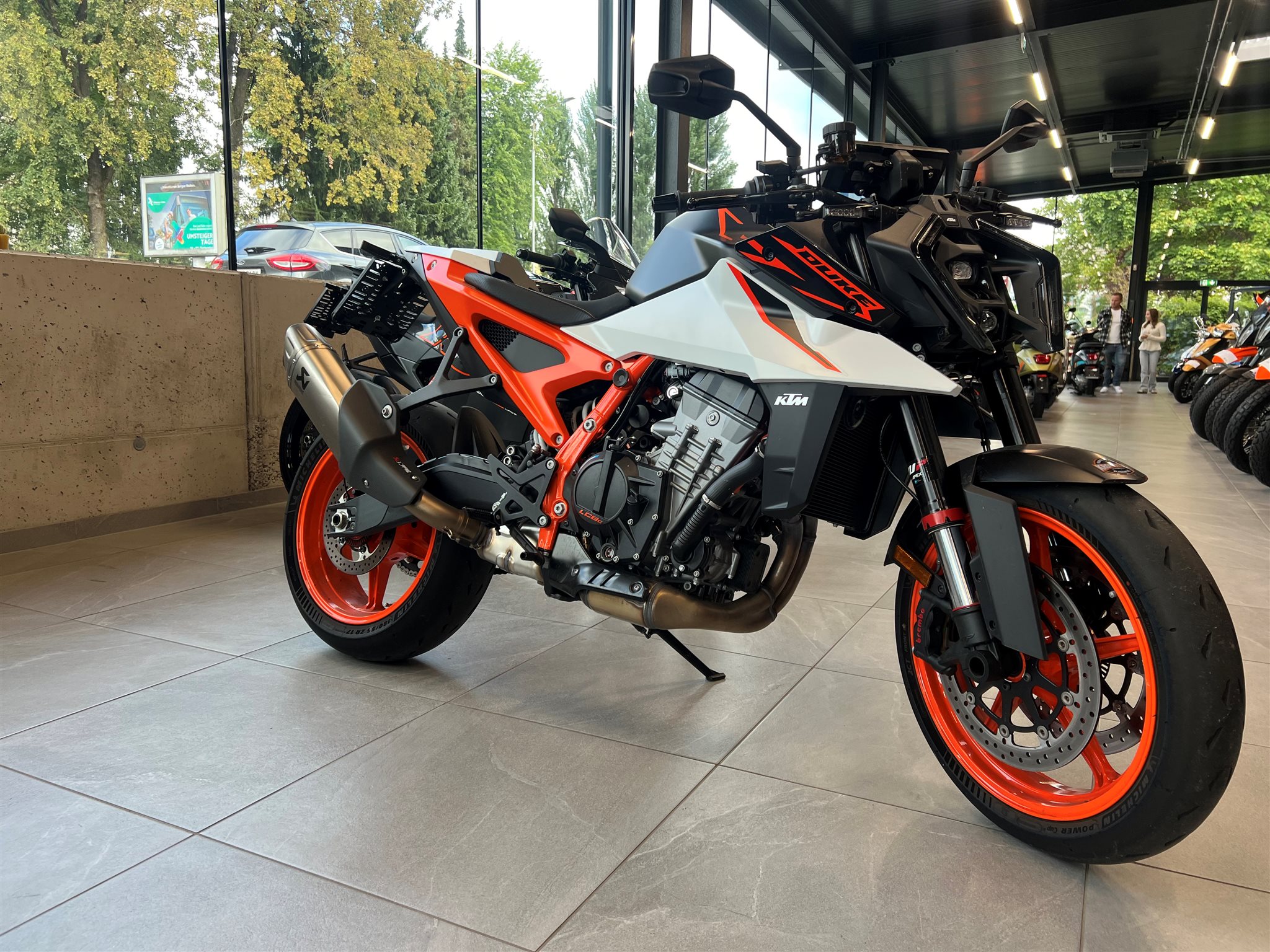 KTM 990 Duke R 