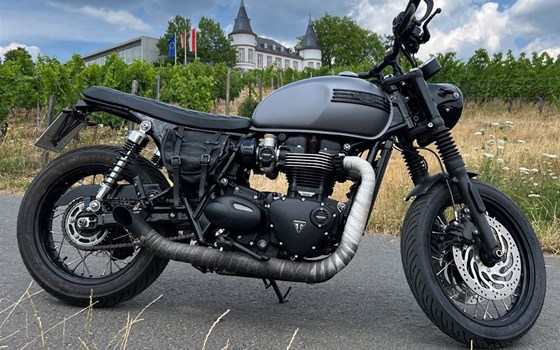 Gebrauchtmotorrad Triumph Bonneville T120 Black - Bild 4