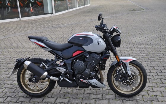 Gebrauchtmotorrad Triumph Trident 800 - Bild 1