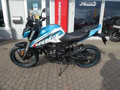 R125