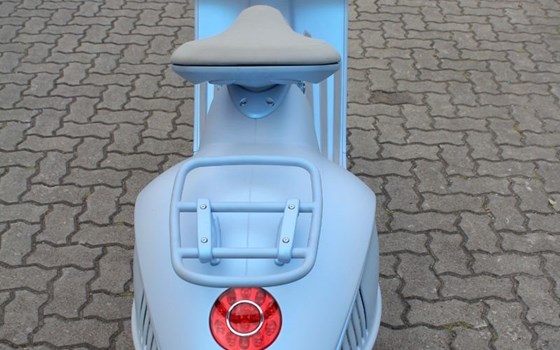 Neufahrzeug Vespa 946 Snake - Bild 5