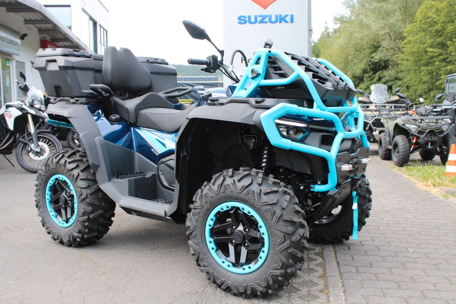 CFMOTO CFORCE 1000 MUD Version