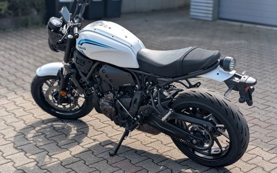 Gebrauchtmotorrad Yamaha XSR700 - Bild 3