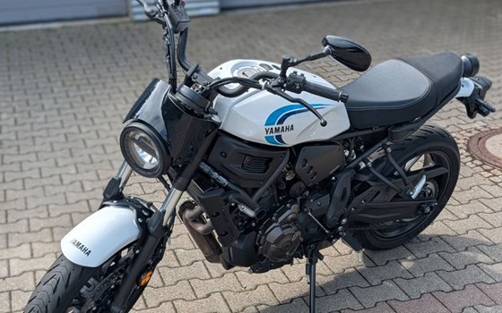 Gebrauchtmotorrad Yamaha XSR700 - Bild 4