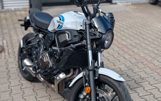 Gebrauchtmotorrad Yamaha XSR700 - Bild 9
