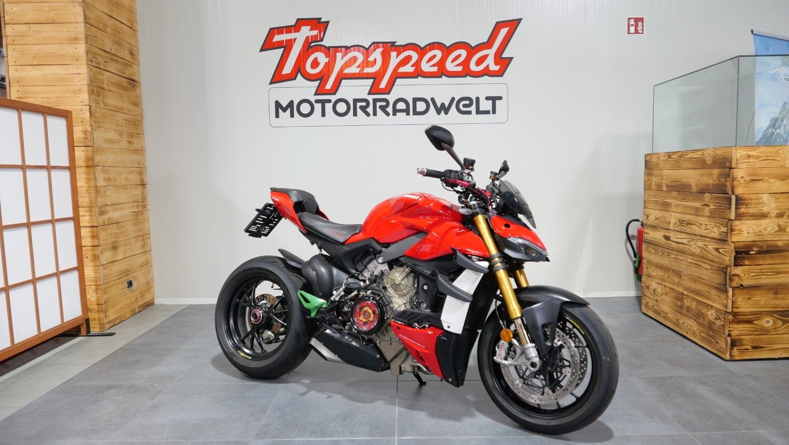 Ducati Streetfighter V4 S
