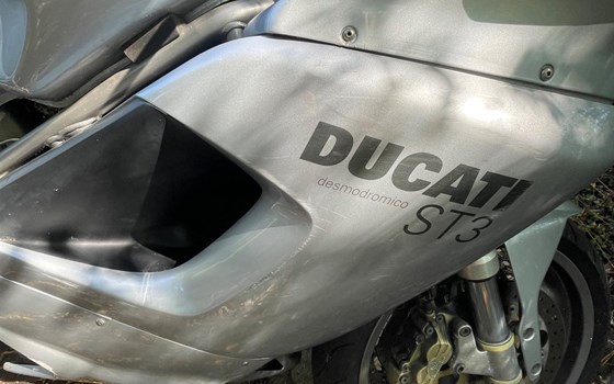 Gebrauchtmotorrad Ducati ST 3 - Bild 3