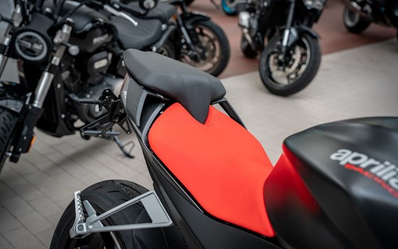 Gebrauchtmotorrad Aprilia RS 660 - Bild 9
