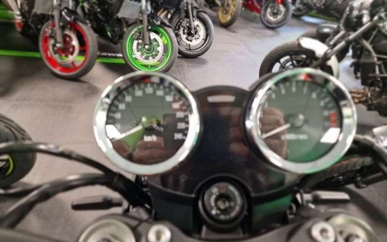Gebrauchtmotorrad Kawasaki Z900 RS - Bild 8