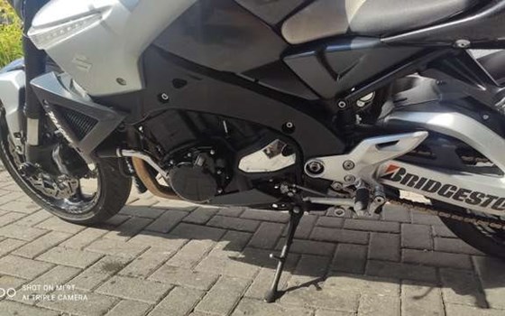 Gebrauchtmotorrad Suzuki B-King - Bild 4