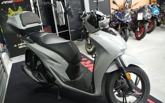 Gebrauchtmotorrad Honda SH125i - Bild 4