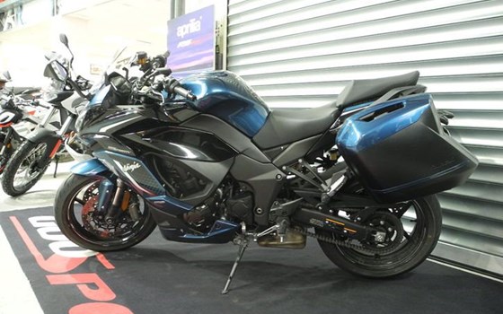 Gebrauchtmotorrad Kawasaki Ninja 1100SX SE - Bild 2