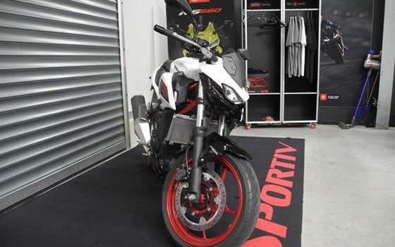 Gebrauchtmotorrad Kawasaki Z 500 SE - Bild 4