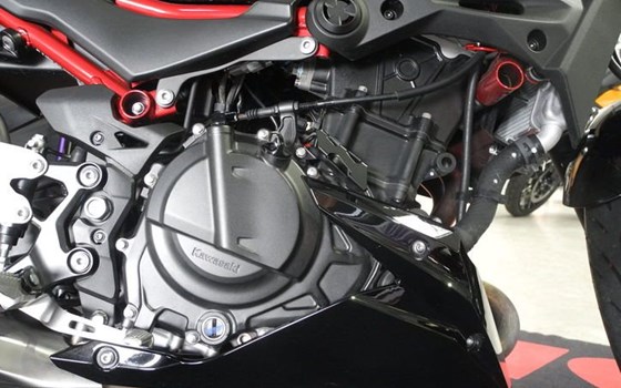 Gebrauchtmotorrad Kawasaki Z 500 SE - Bild 8