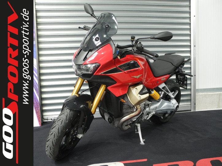 Moto Guzzi V100 Mandello