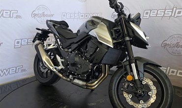 Honda CB750 Hornet