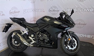 Honda CBR500R E-Clutch
