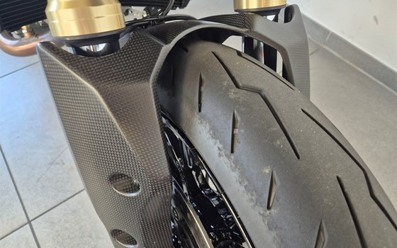 Gebrauchtmotorrad Ducati Hypermotard V2 - Bild 14