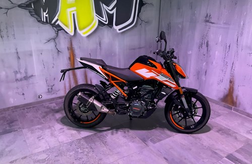 Gebrauchtmotorrad KTM 125 Duke
