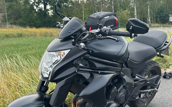 Gebrauchtmotorrad Kawasaki ER-6n - Bild 12